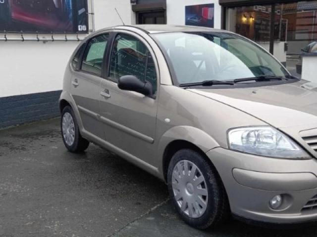 **Citroën C3 Berline 1400 cc Essence Exclusive** 